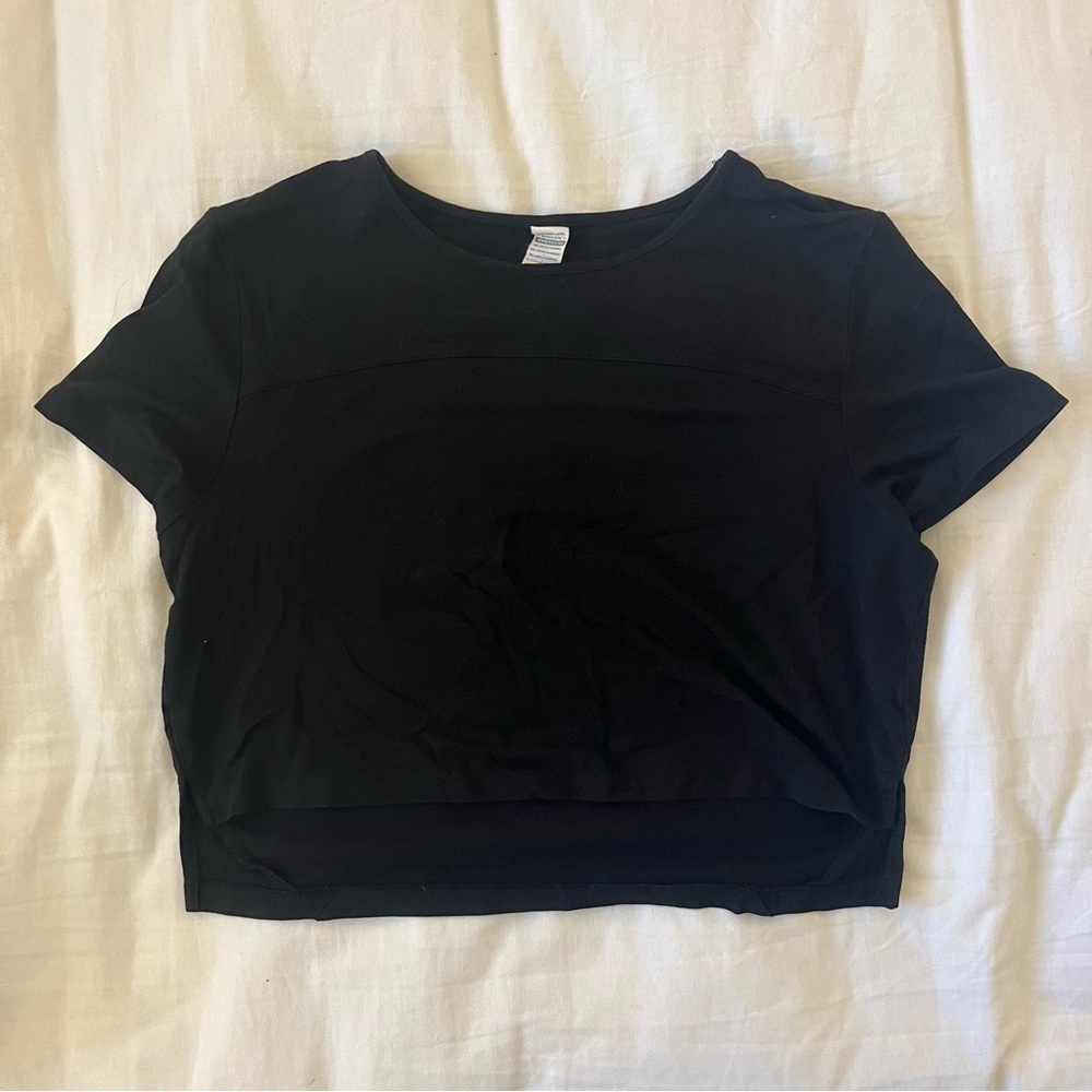 Alphalete Cropped T-shirt